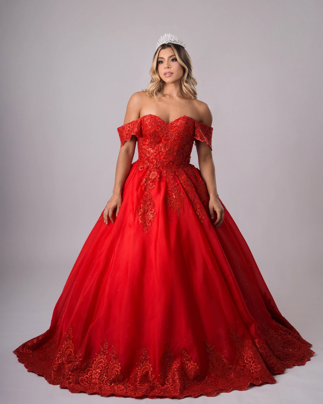 Vestido de 15 años tono rojo
