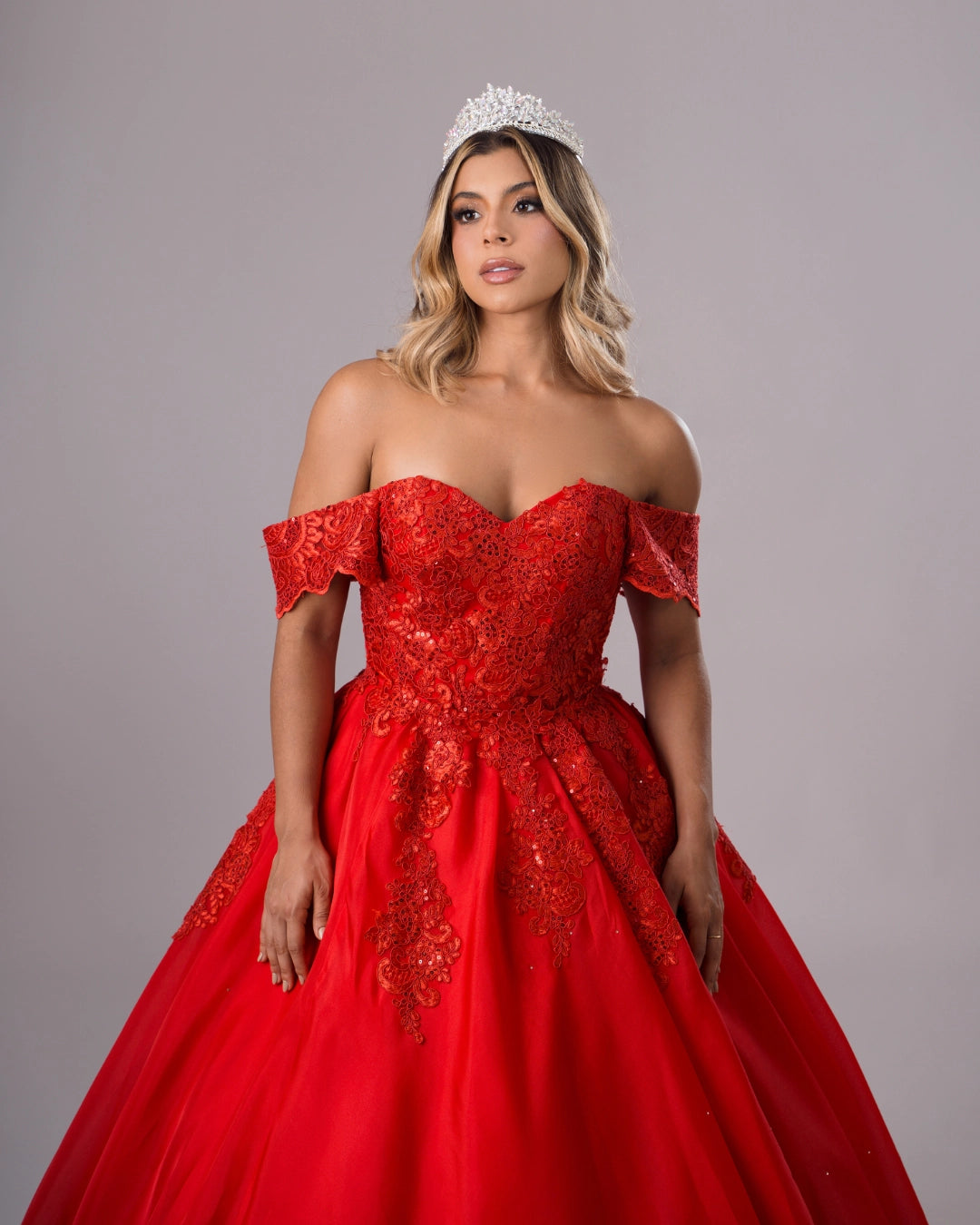 Vestido de 15 años tono rojo