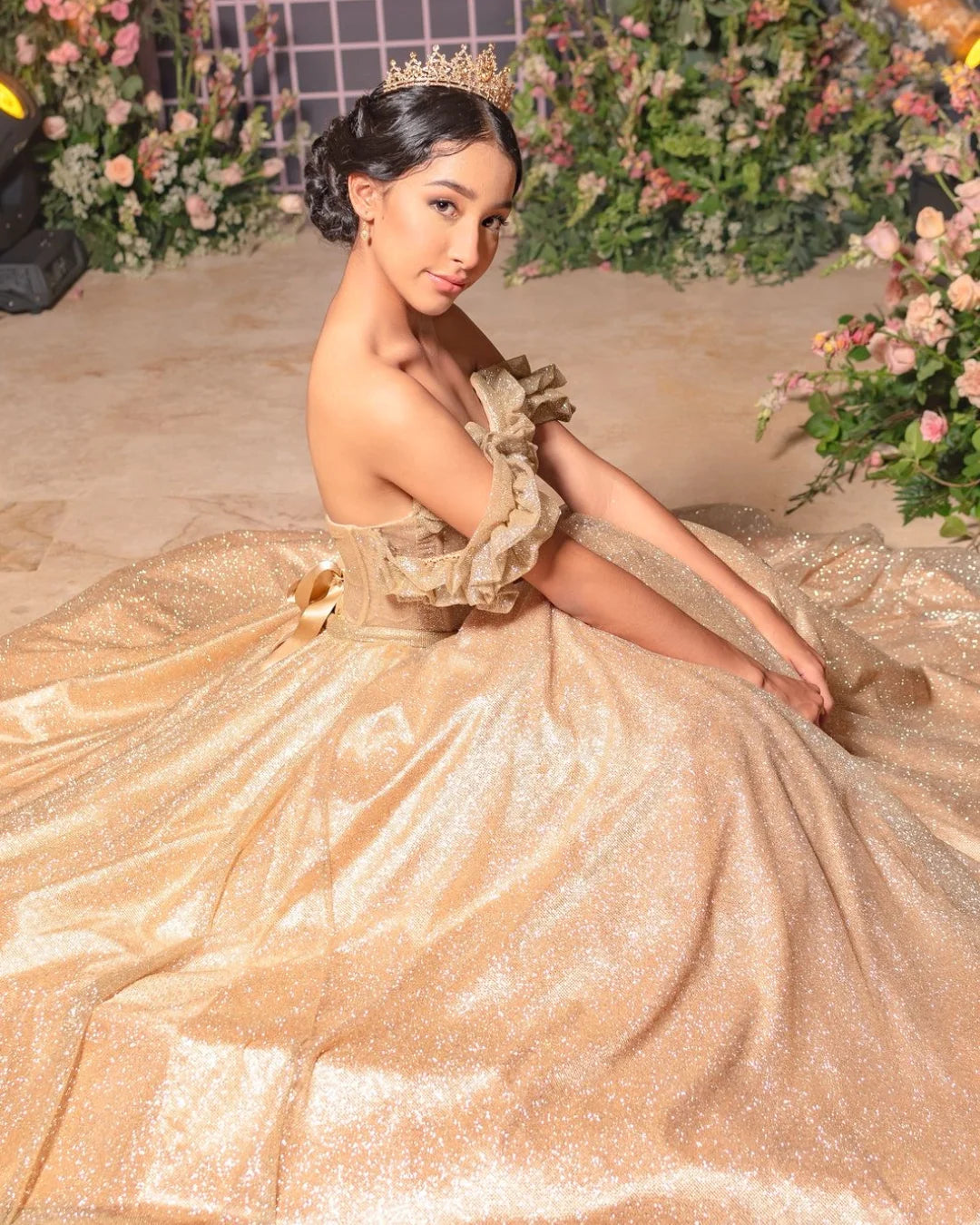 Vestido de 15 años tono dorado