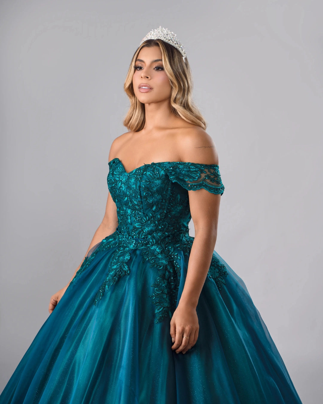 Vestido 15 años Tono petroleo