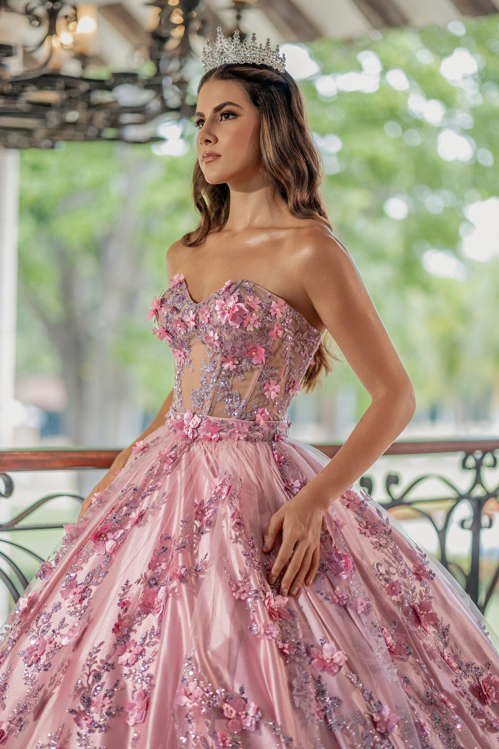 Vestido de 15 años palo de rosa.