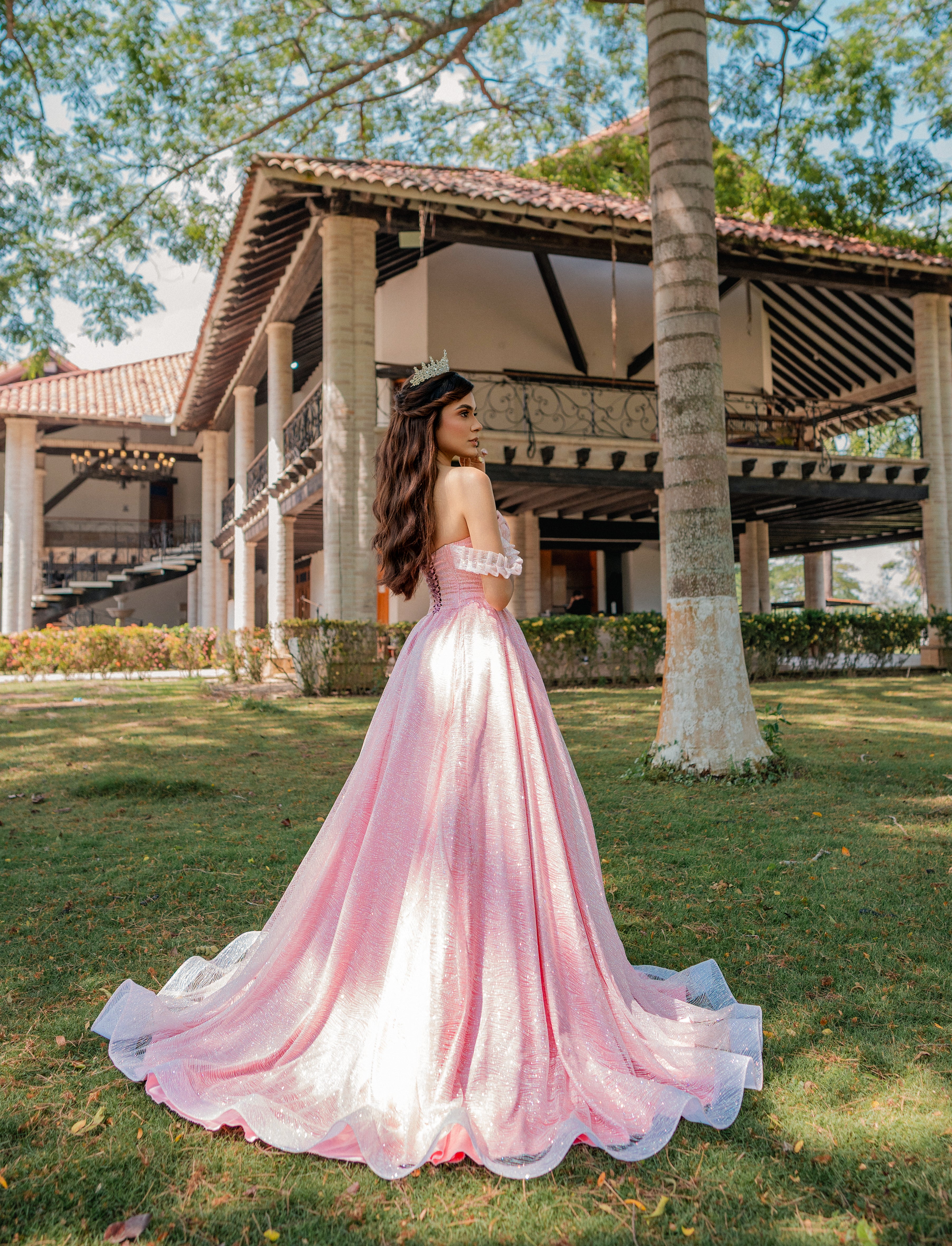 Vestido de 15 años en tono rosa pastel